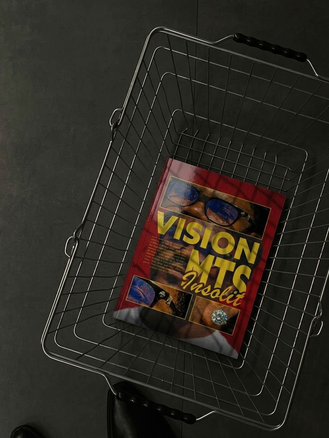Mockup du magazine Vision MTS créé par Athana Society pour Insolit